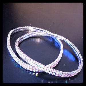 Stretchy ankle bracelets.